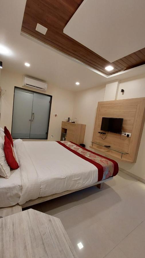 Hotel Onella Regency Panchgani Exterior foto