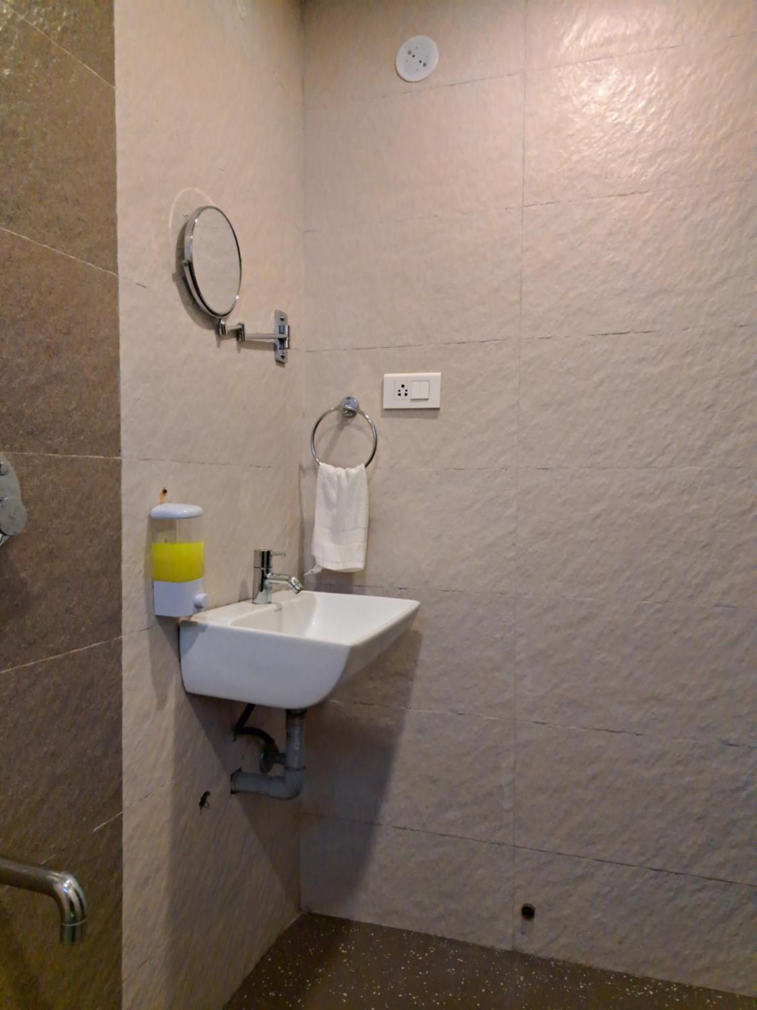 Hotel Onella Regency Panchgani Exterior foto