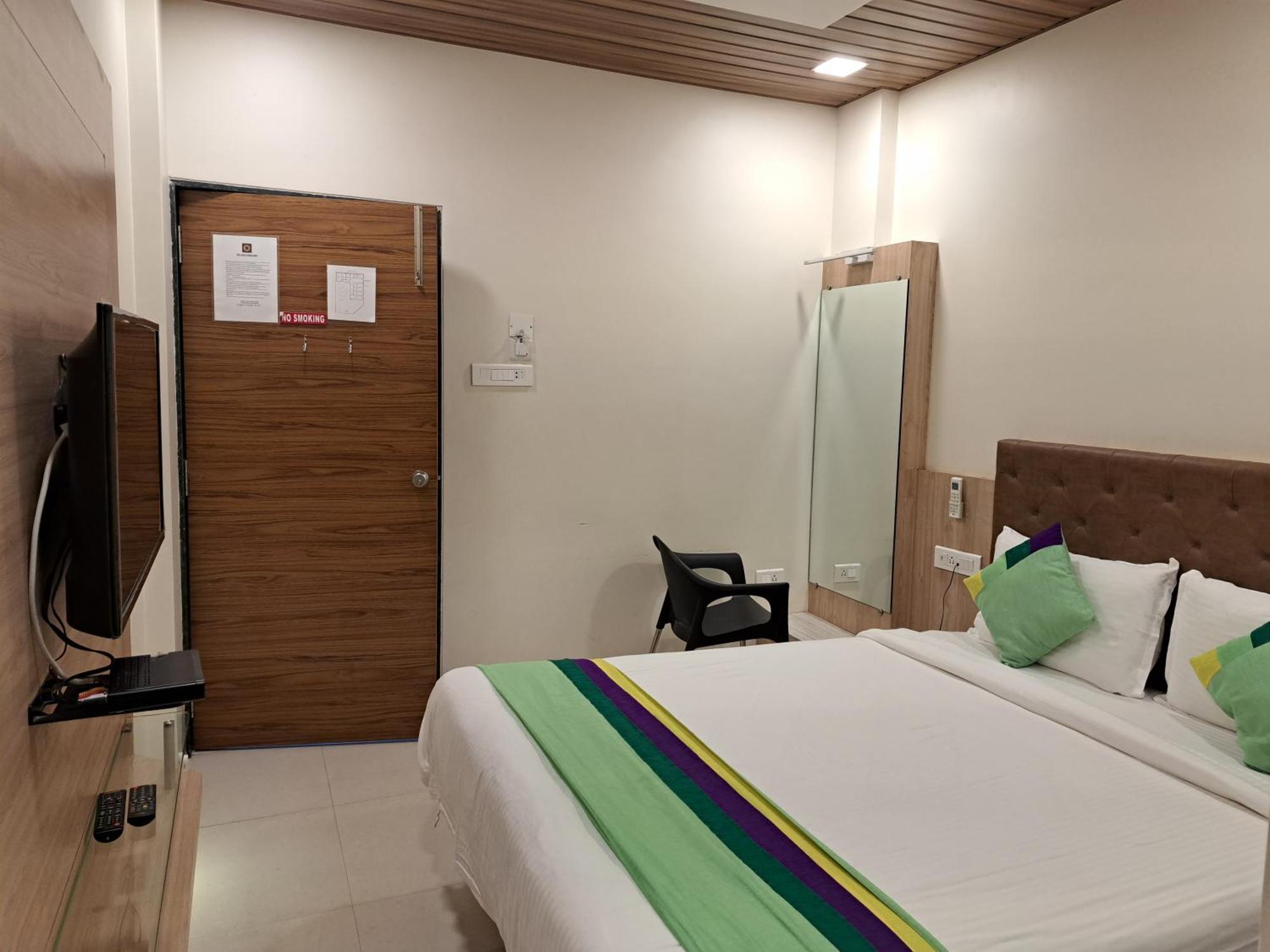 Hotel Onella Regency Panchgani Exterior foto