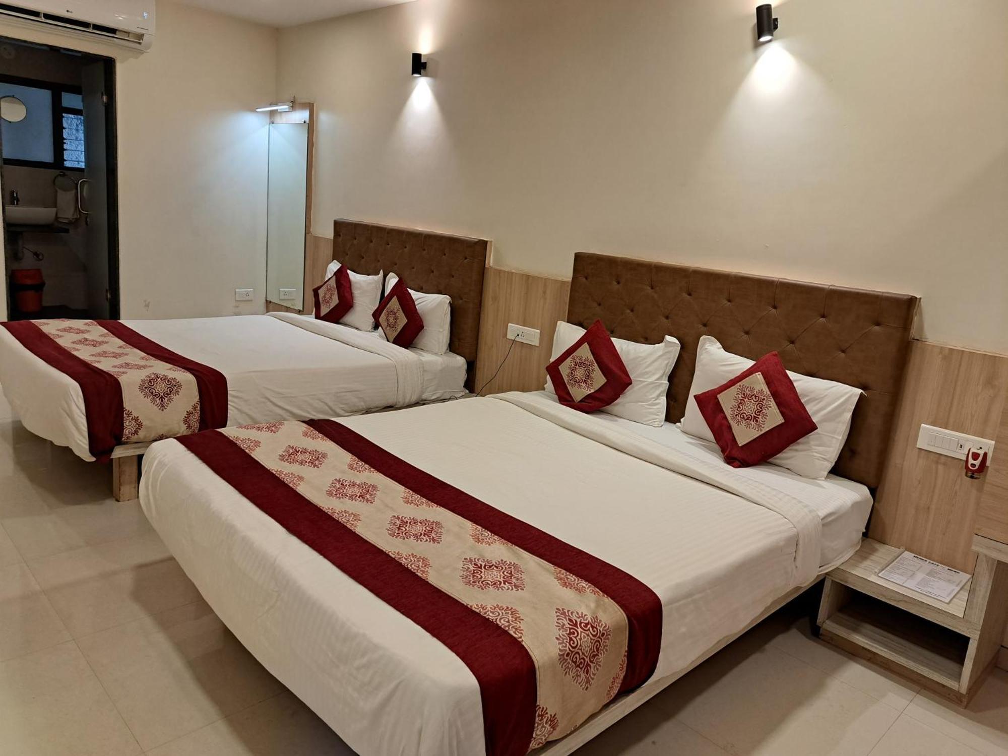 Hotel Onella Regency Panchgani Exterior foto